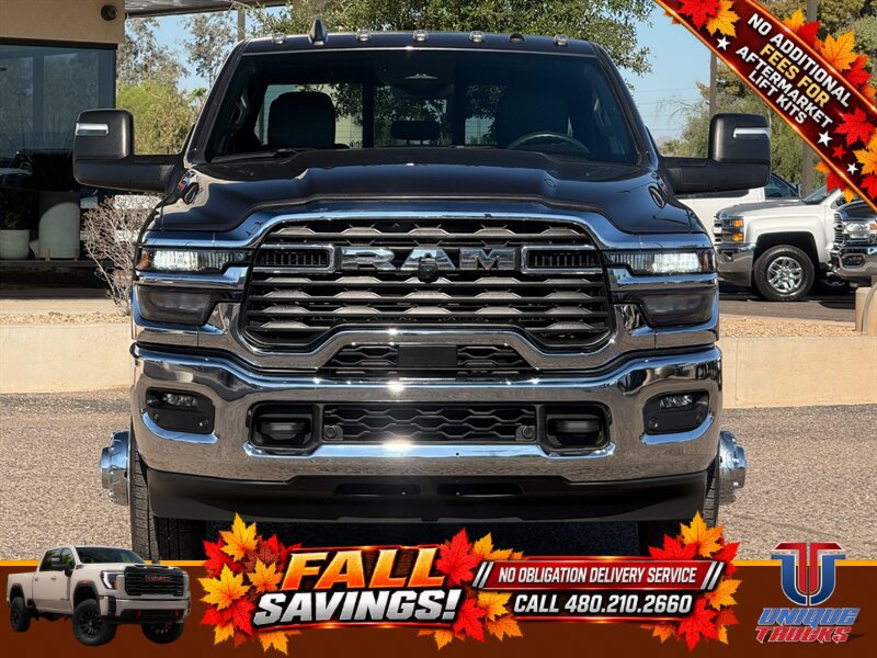 Used 2025 RAM 3500 Tradesman AWD/4WD image 2