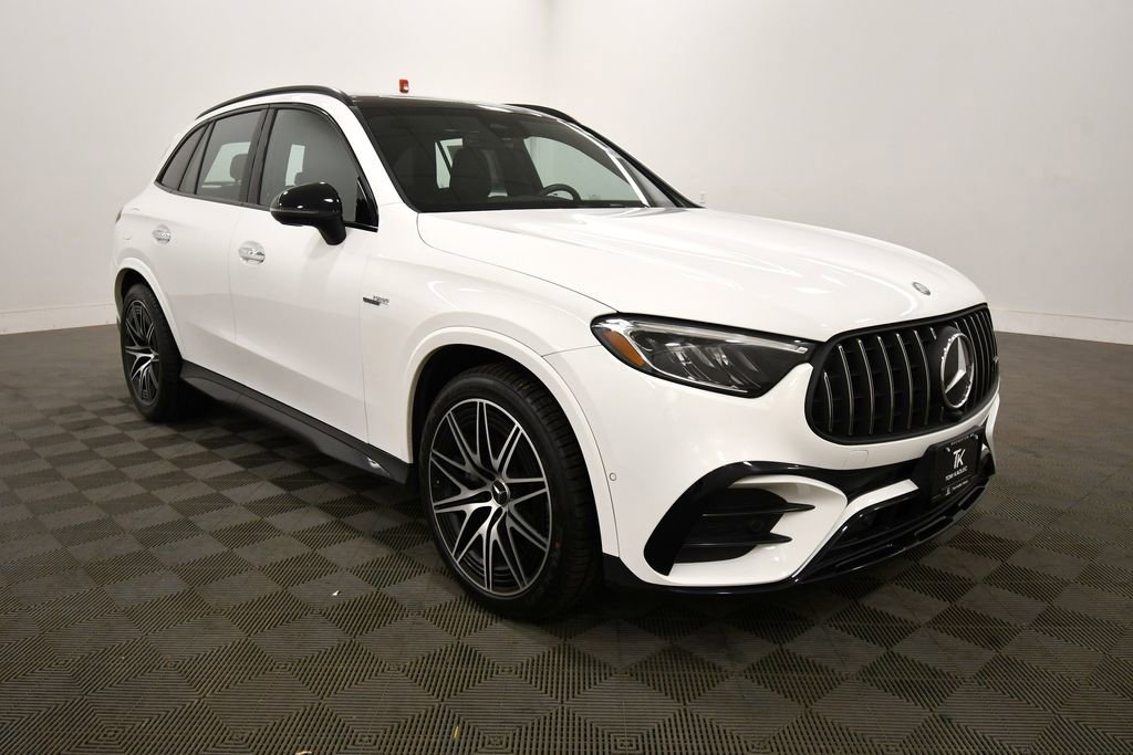 Used 2025 Mercedes-Benz GLC 43 AMG 4MATIC image 10