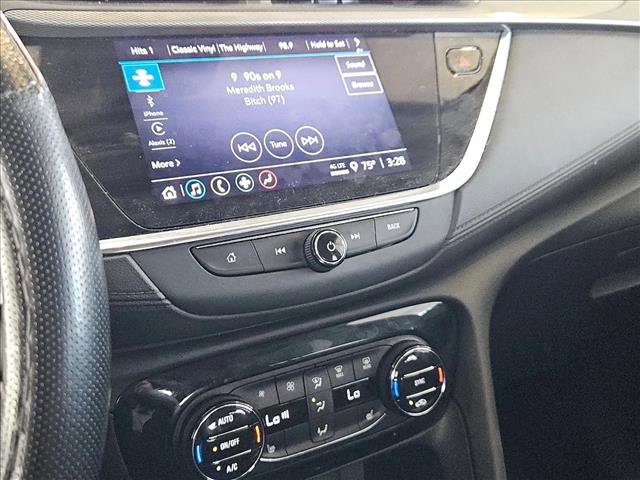 Used 2022 Buick Encore GX Select w/ Sport Touring Package image 10