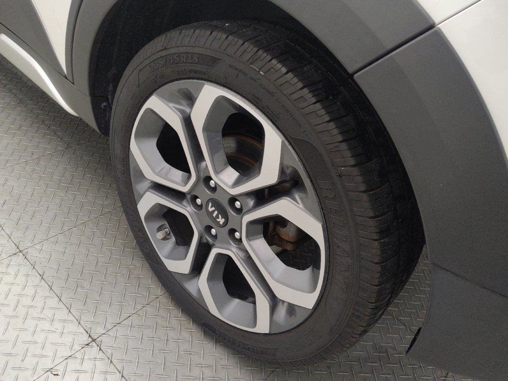 Used 2020 Kia Soul X-Line FWD image 31