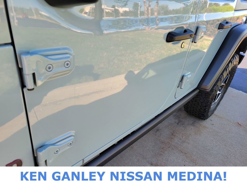 Used 2024 Jeep Wrangler Unlimited Rubicon image 11