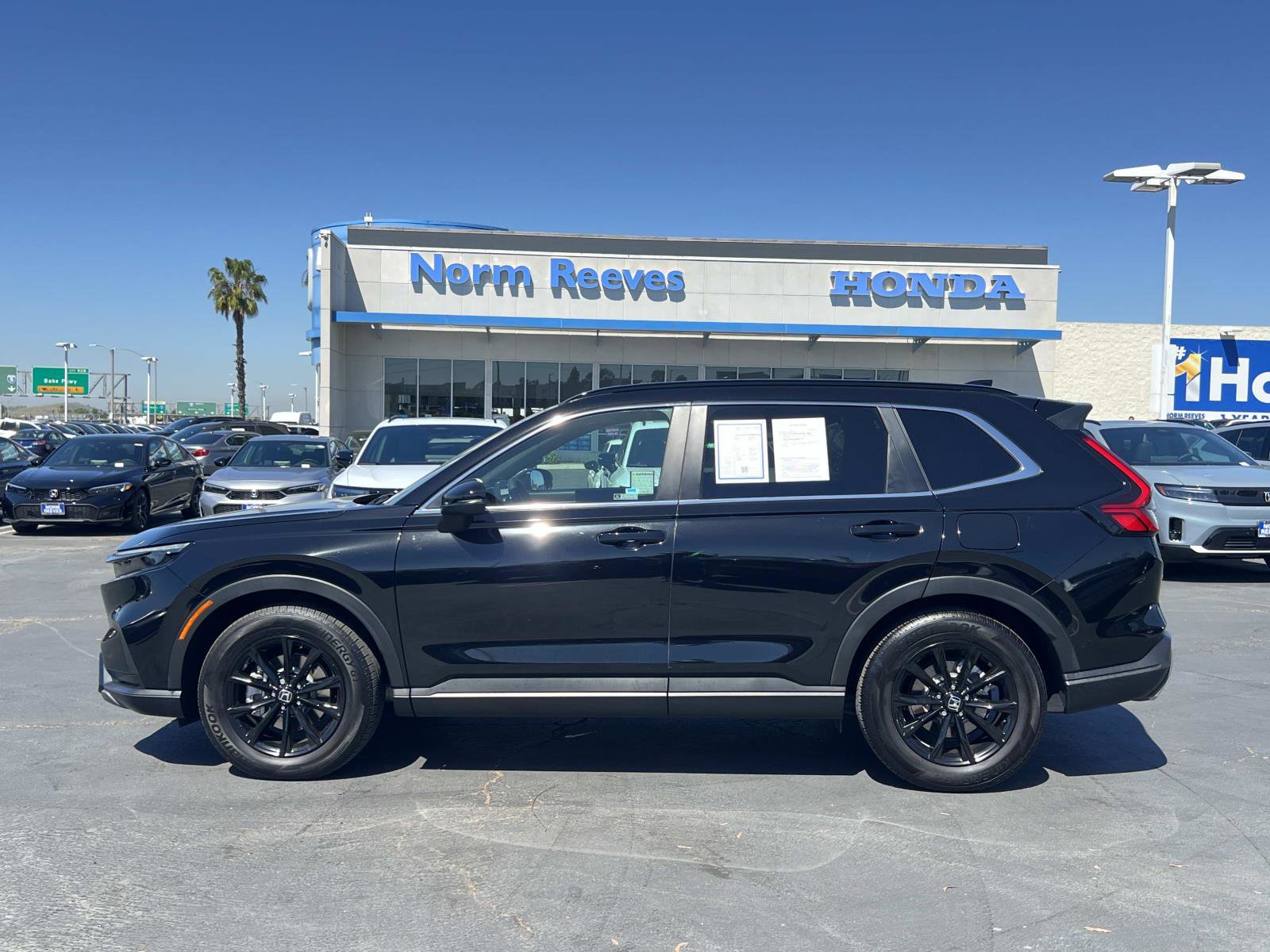 Used 2023 Honda CR-V Sport image 2