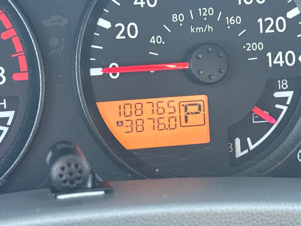 Used 2011 Nissan Xterra S image 17