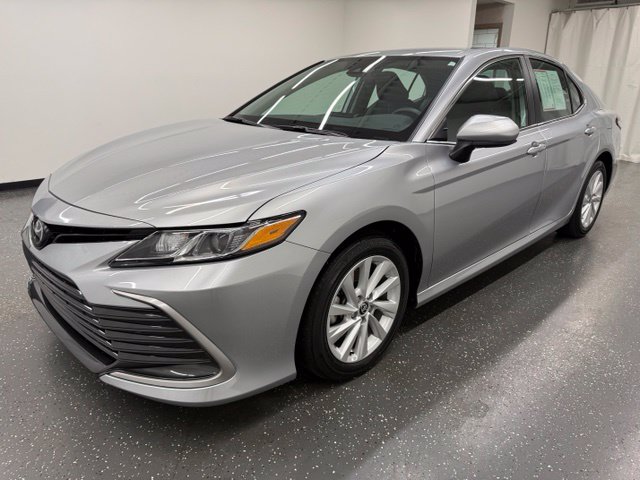 Certified 2023 Toyota Camry LE FWD image 5