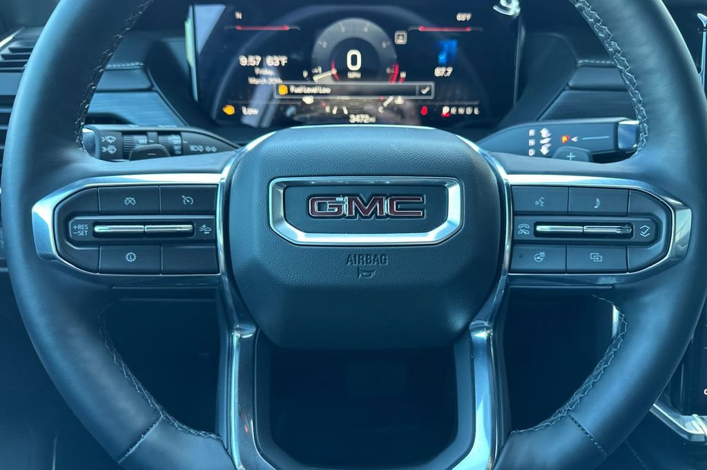 Used 2025 GMC Acadia Elevation FWD image 25