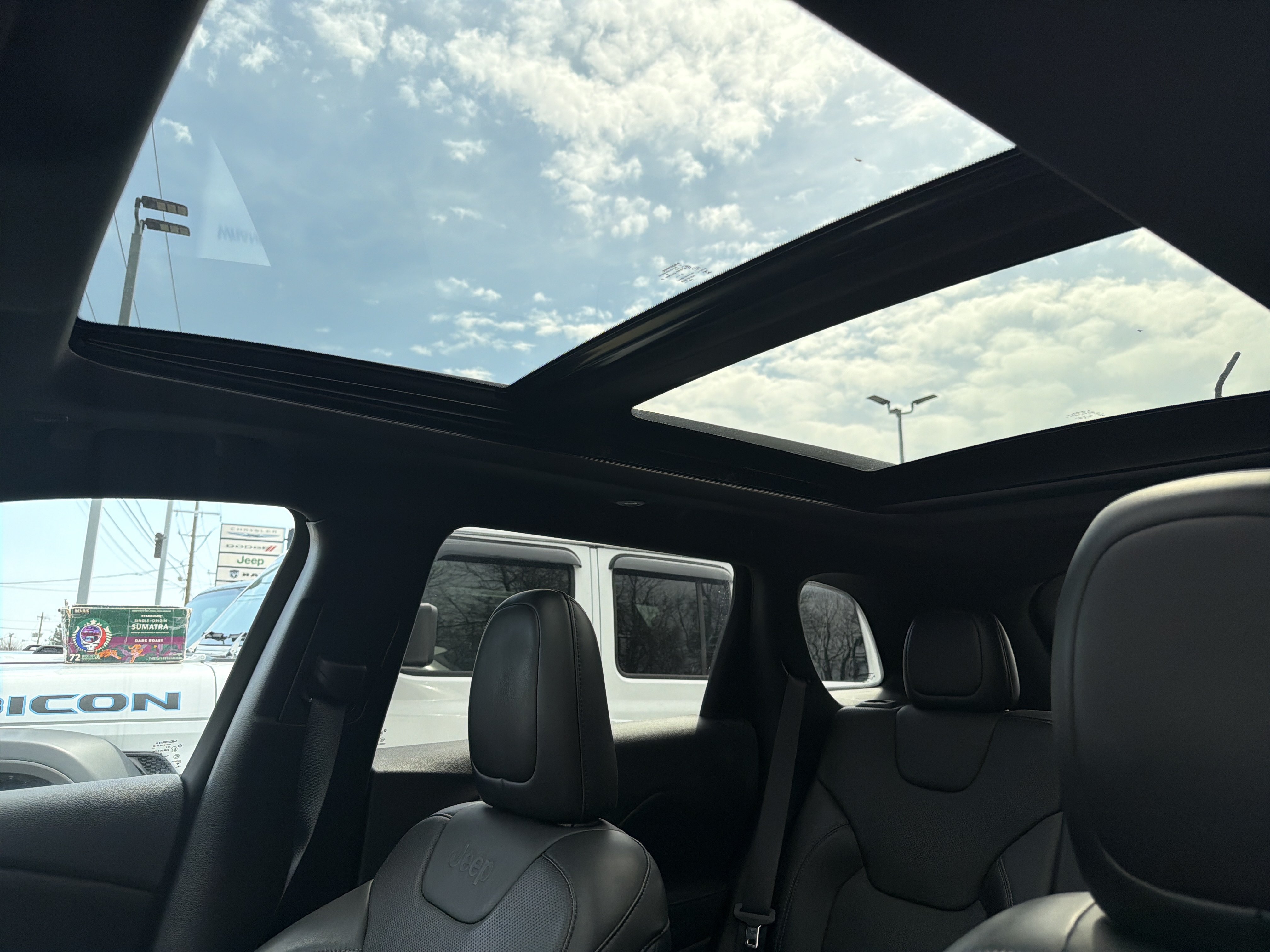 Certified 2019 Jeep Cherokee High Altitude AWD/4WD image 19