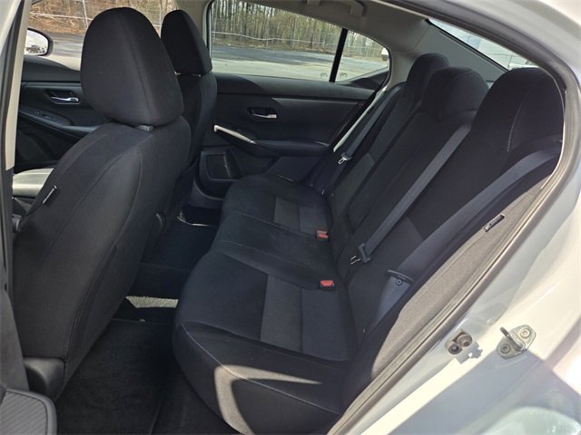 Certified 2022 Nissan Sentra SV w/ Trunk Package image 6