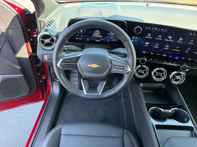 Certified 2025 Chevrolet Blazer EV LT AWD/4WD image 13