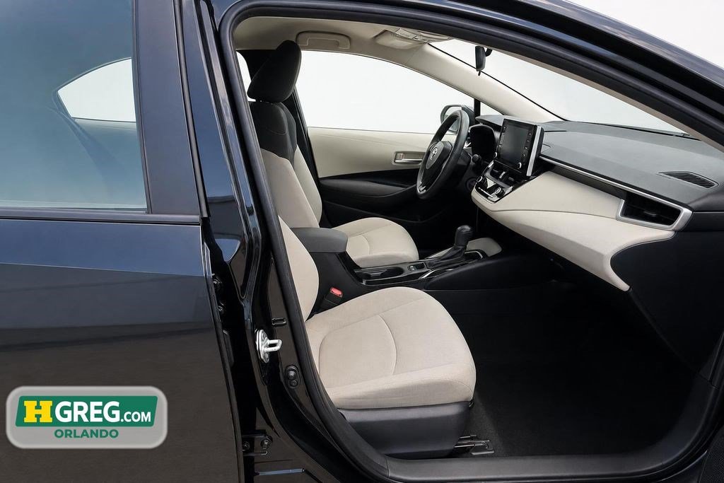 Used 2020 Toyota Corolla LE FWD image 13