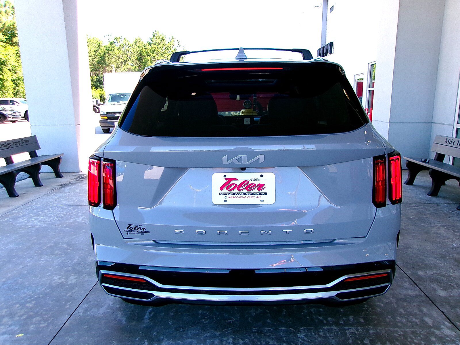 Used 2022 Kia Sorento SX FWD image 25