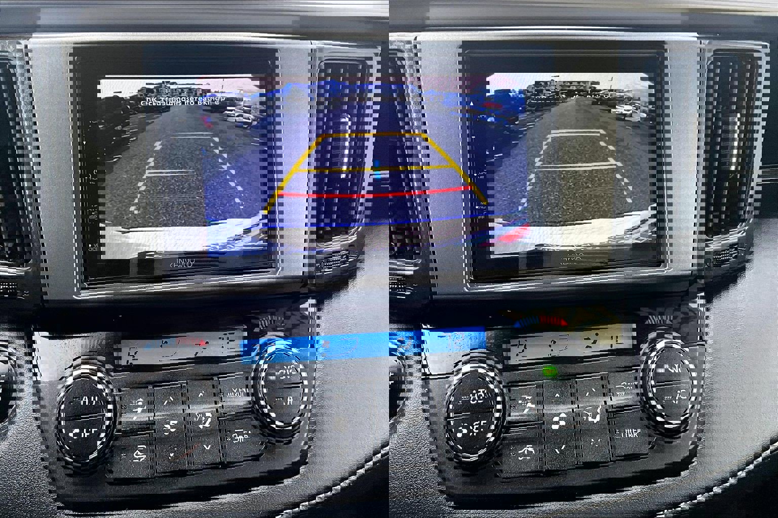 Used 2018 Toyota RAV4 XLE image 20