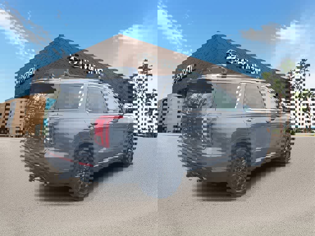 Used 2023 Hyundai Palisade XRT w/ Cargo Package image 3