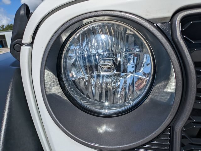 Used 2025 Jeep Wrangler Unlimited Sport AWD/4WD image 10