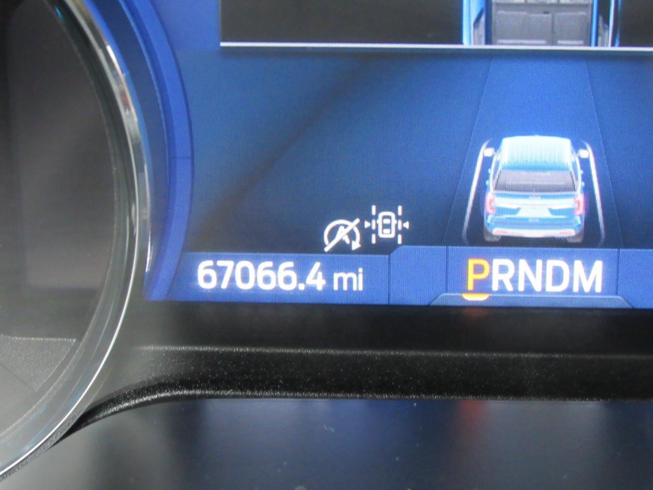 Used 2023 Ford Expedition XLT image 9