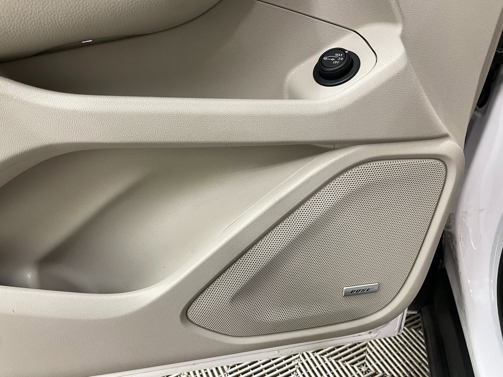 Certified 2019 GMC Terrain Denali w/ Driver Alert Package II image 27