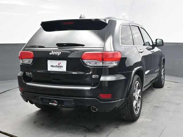 Used 2019 Jeep Grand Cherokee Overland AWD/4WD image 7