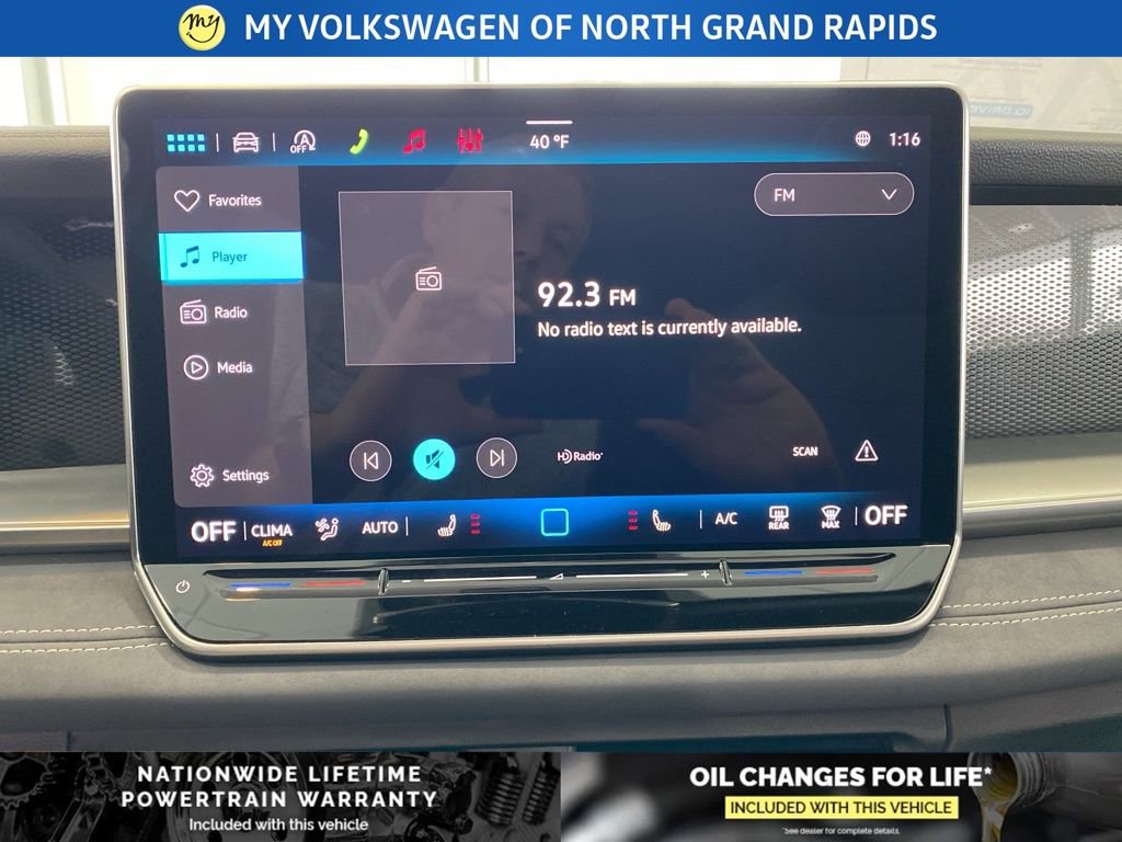 New 2026 Volkswagen Tiguan SE R-Line image 11