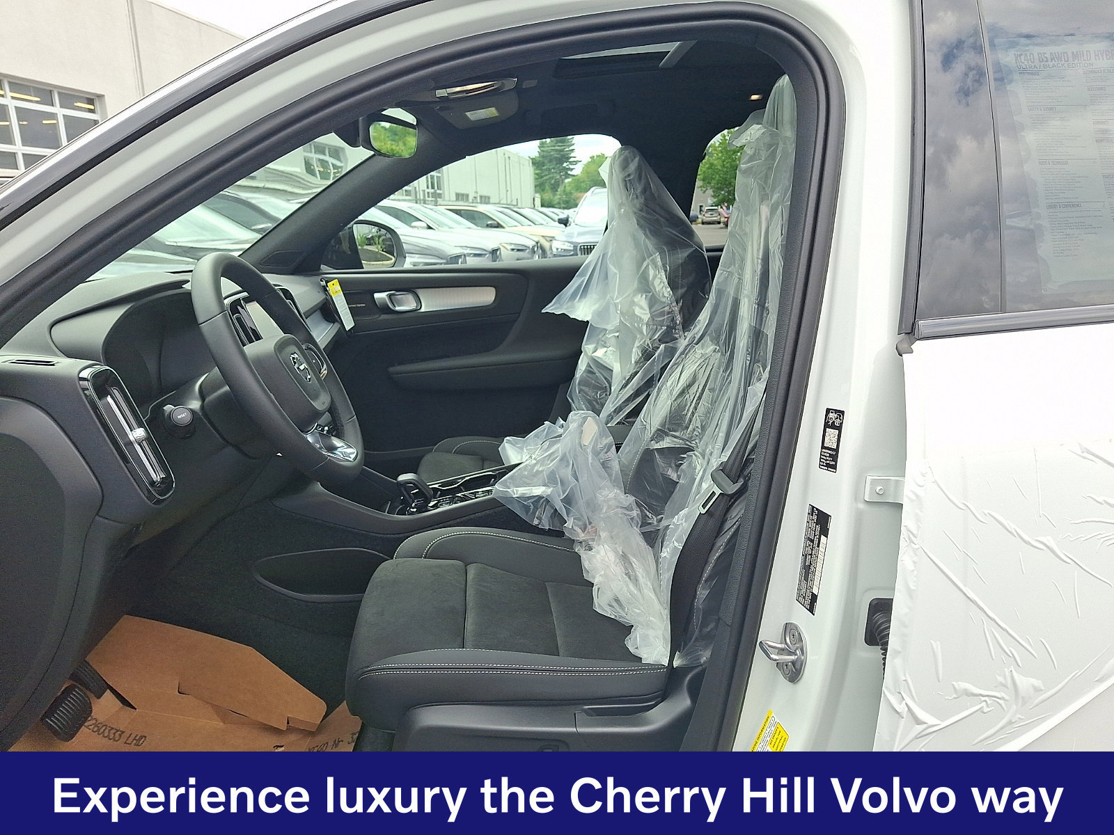 New 2026 Volvo XC40 B5 Ultra w/ Protection Package Premier AWD/4WD image 13