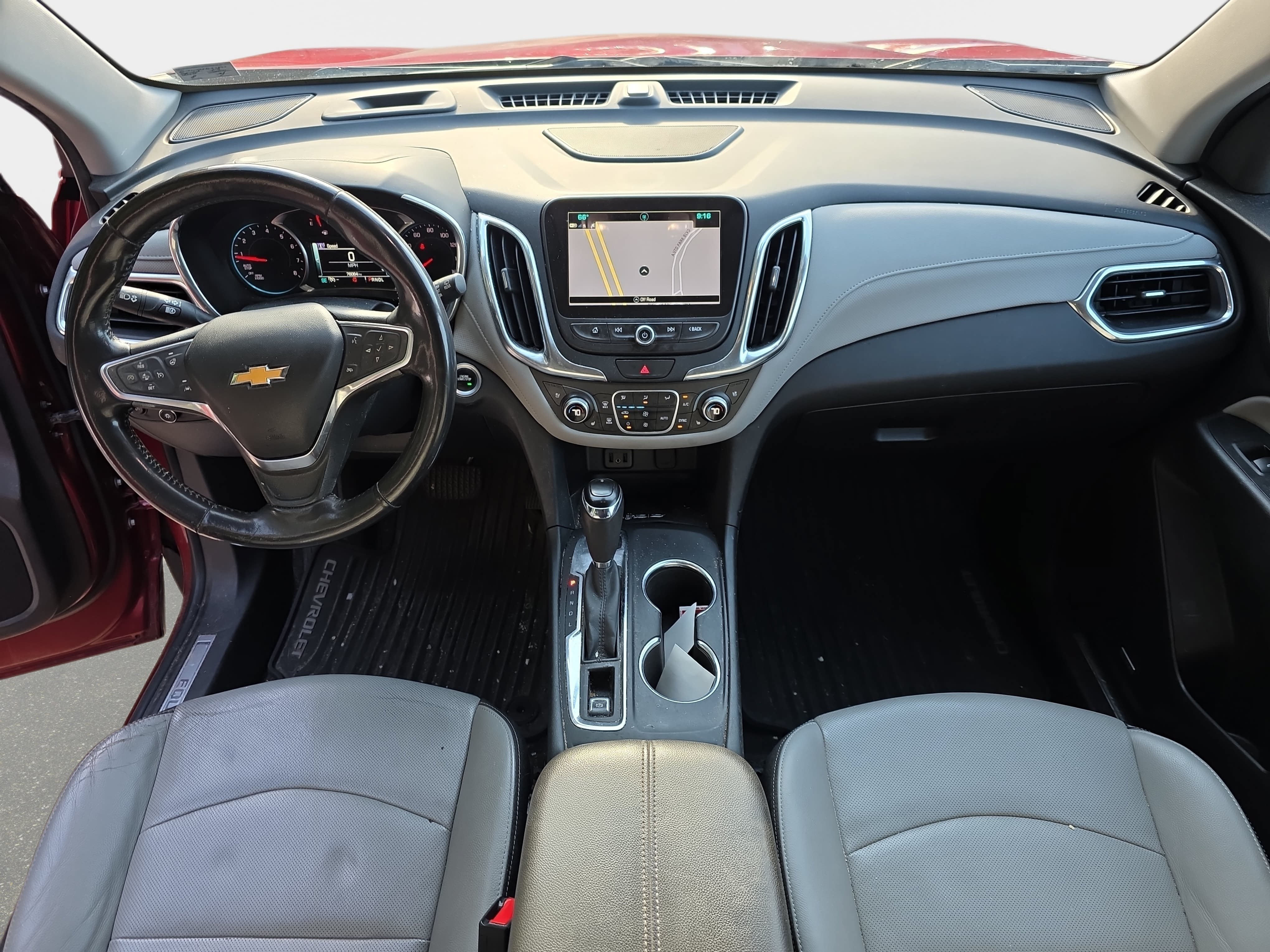 Used 2018 Chevrolet Equinox Premier FWD image 10