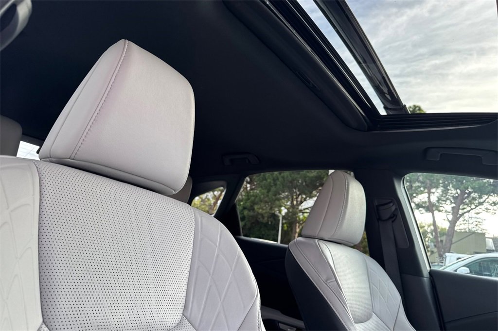 Used 2024 Lexus RX 350 350h Premium Plus image 16