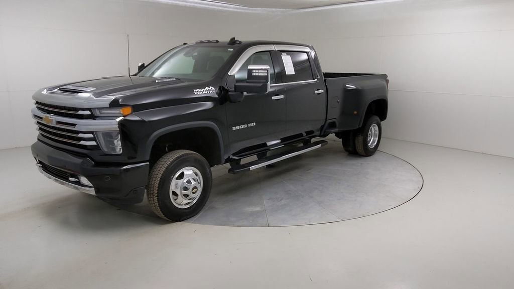Used 2022 Chevrolet Silverado 3500 High Country image 22