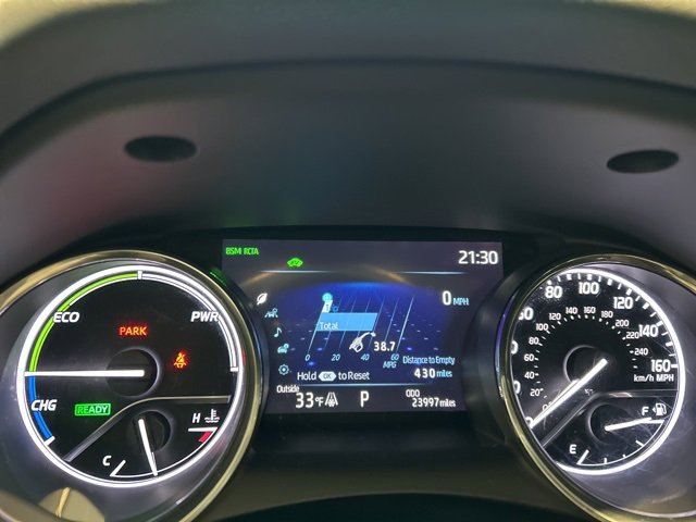 Used 2019 Toyota Camry XLE w/ Sunroof Package image 11