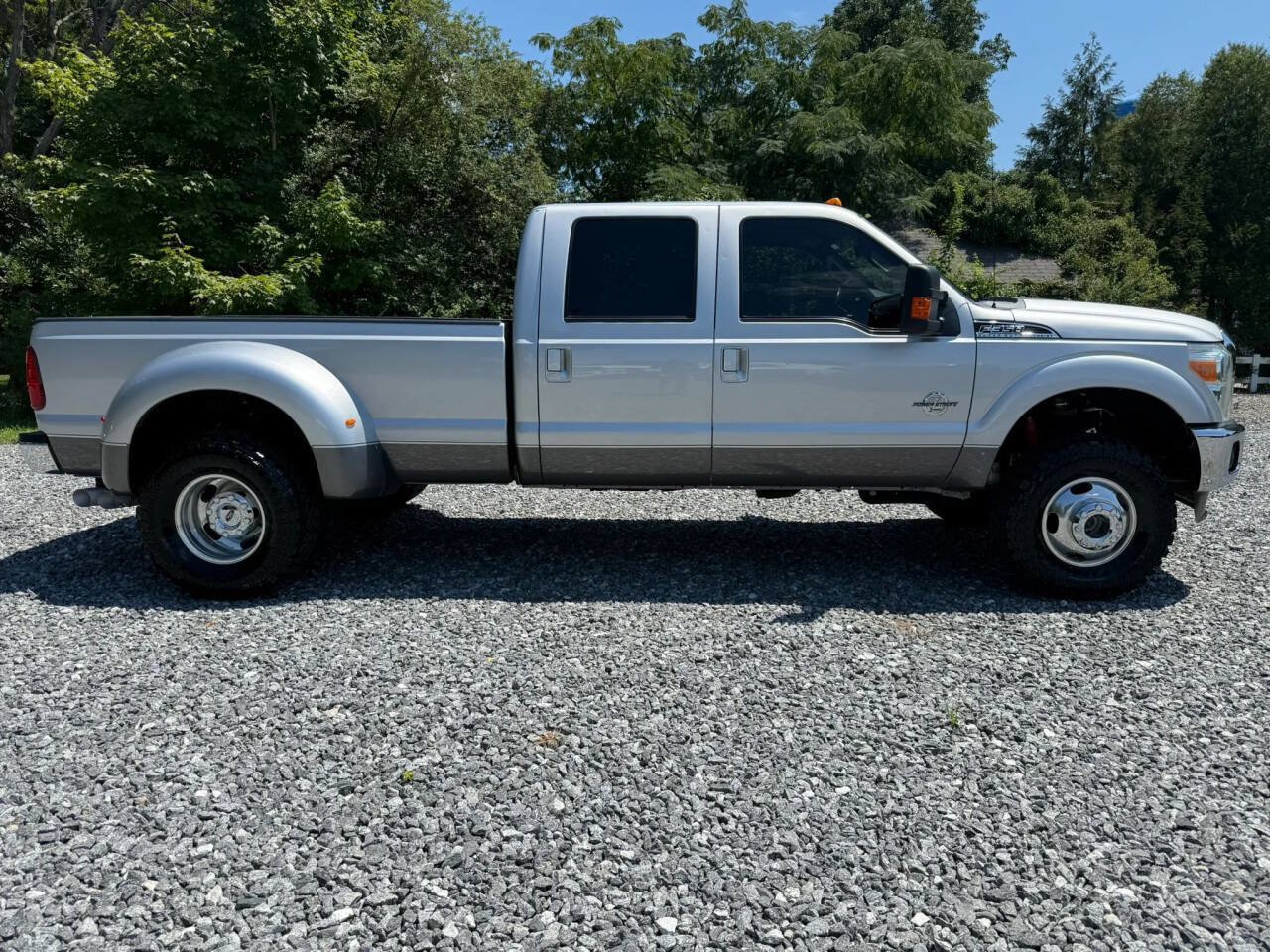 Used 2012 Ford F350 Lariat w/ Lariat Interior Pkg AWD/4WD image 8