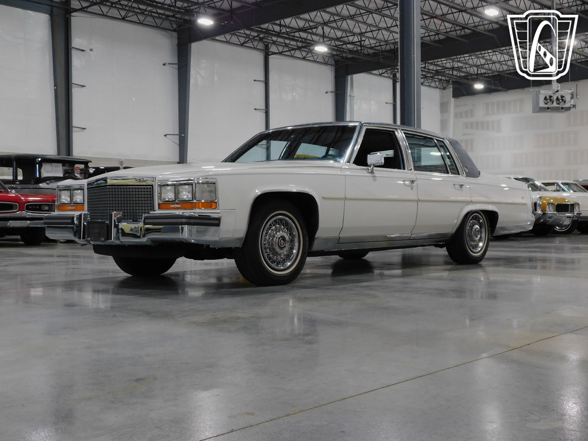 Used 1988 Cadillac Brougham image 27
