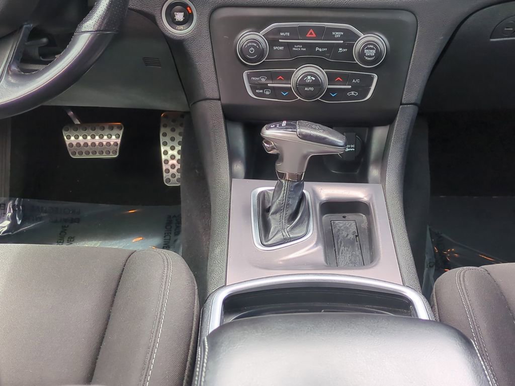 Used 2021 Dodge Charger GT w/ Driver Convenience Group image 19