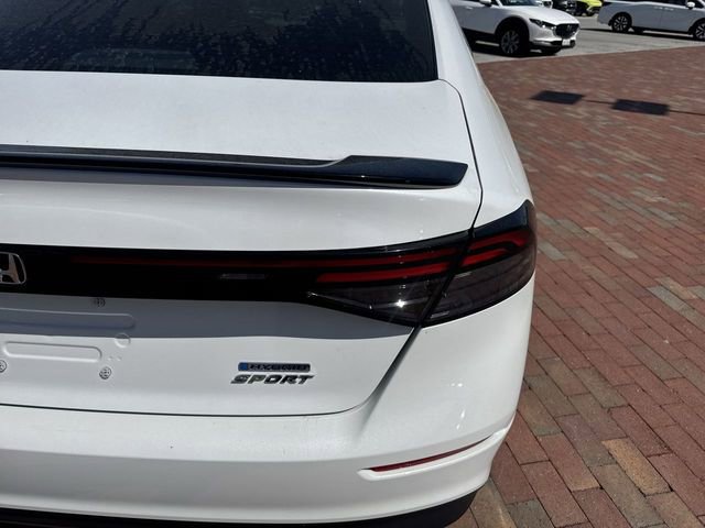 Used 2023 Honda Accord Sport image 11
