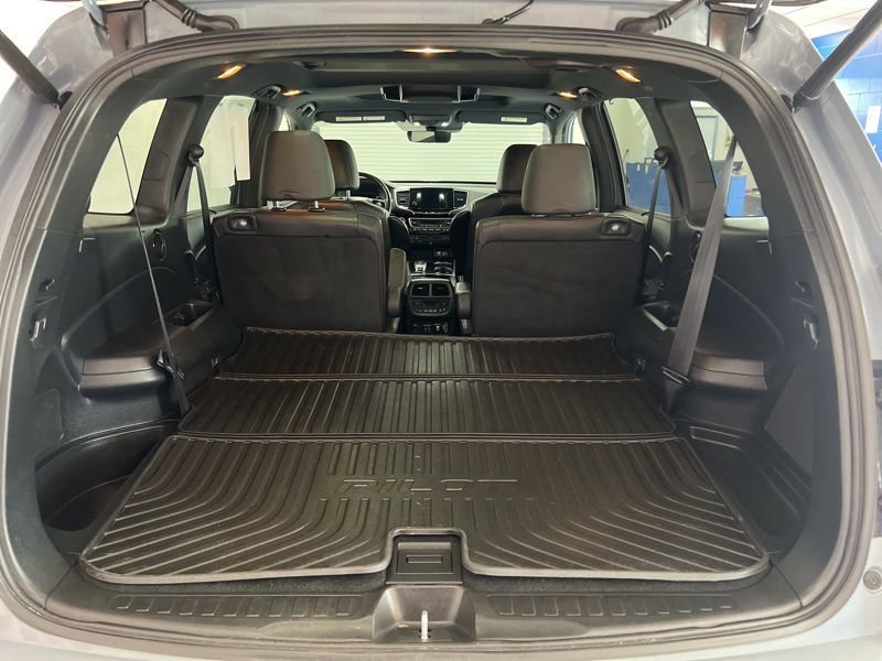 Used 2022 Honda Pilot Black Edition image 8