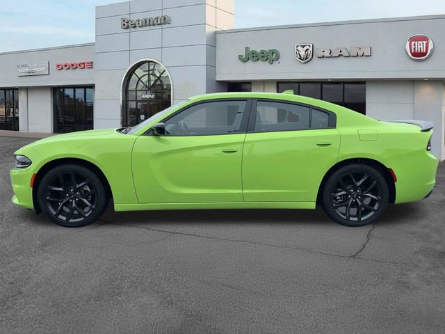 Used 2023 Dodge Charger SXT w/ Blacktop Package RWD image 4