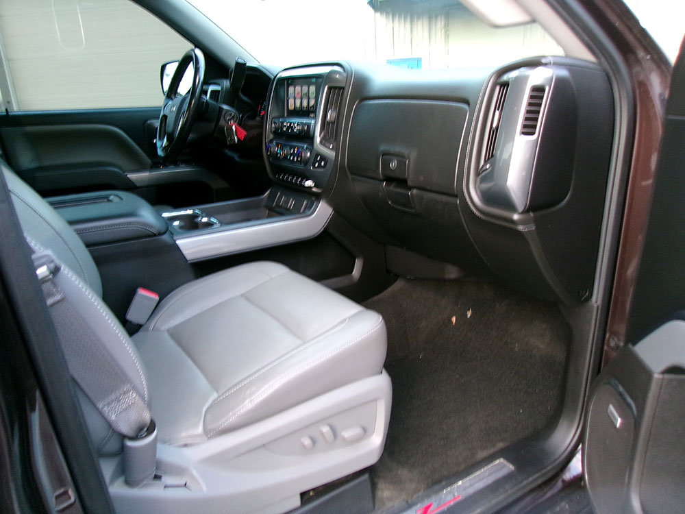 Used 2016 Chevrolet Silverado 1500 LTZ Z71 w/ LTZ Plus Package image 11