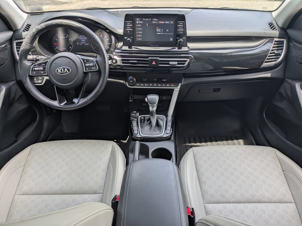 Used 2021 Kia Seltos EX AWD/4WD image 15