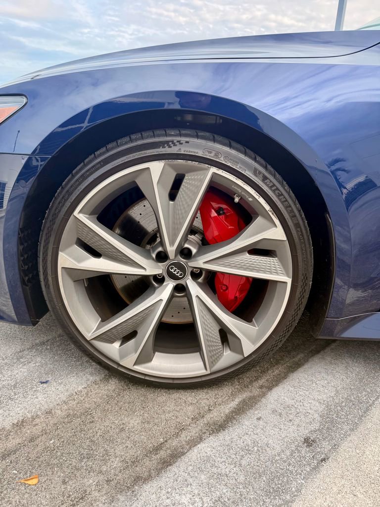 Used 2021 Audi RS 7 Sportback w/ Black Optic Package AWD/4WD image 13