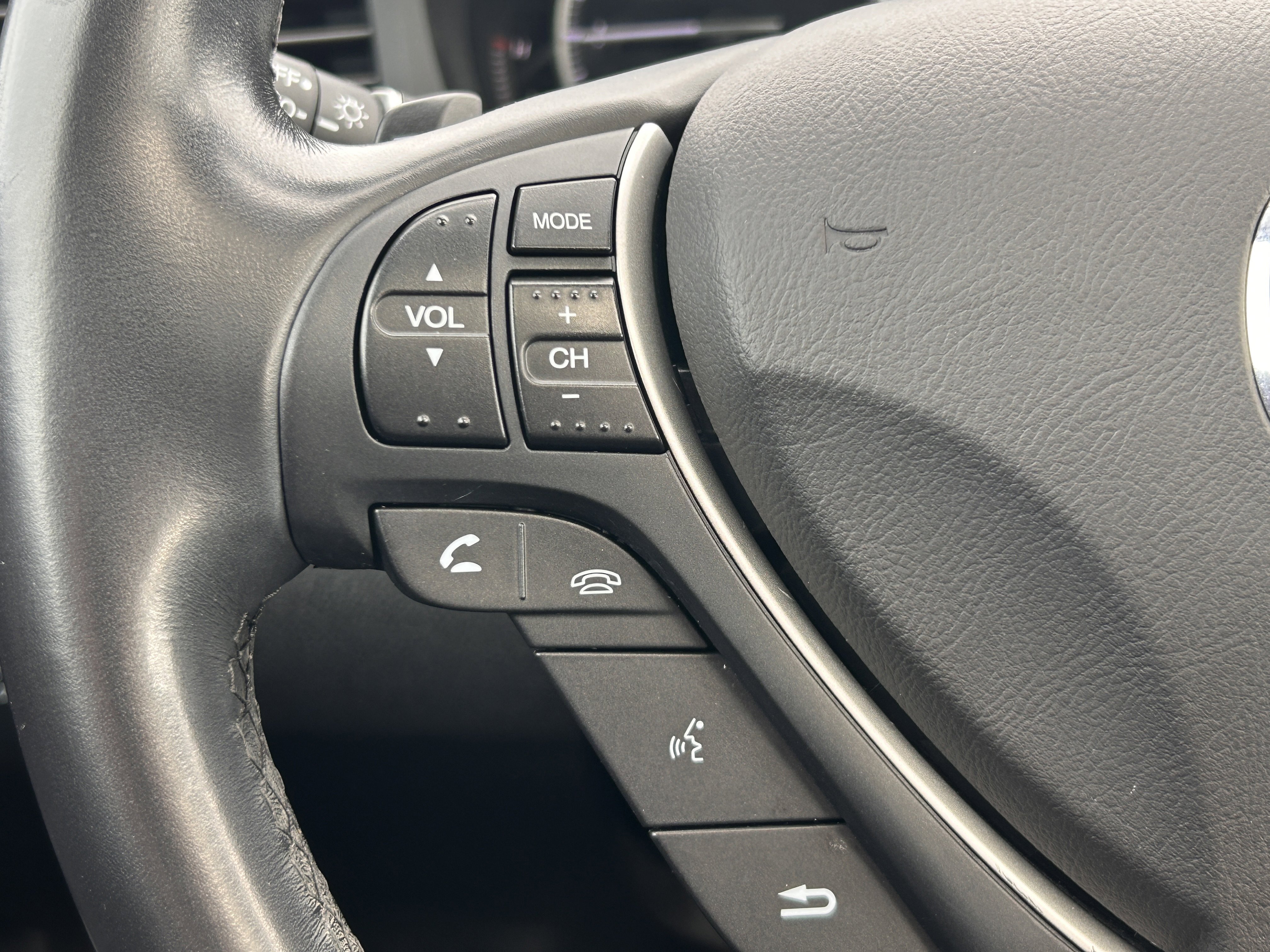 Used 2019 Acura ILX image 19