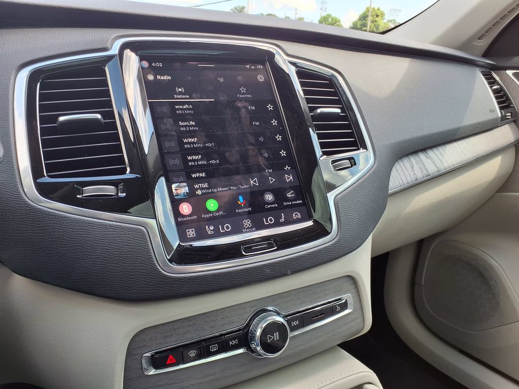Certified 2025 Volvo XC90 B6 Plus AWD/4WD image 31