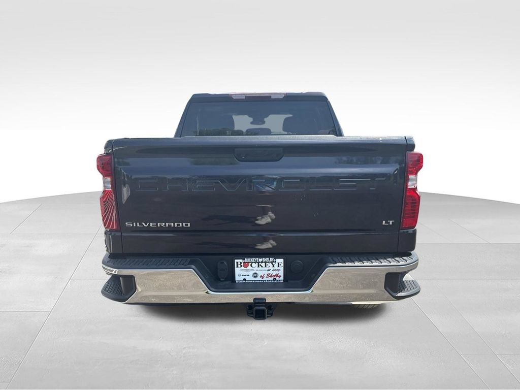Used 2022 Chevrolet Silverado 1500 LT AWD/4WD image 4