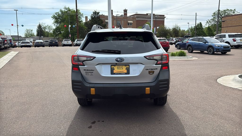 Certified 2022 Subaru Outback Wilderness AWD/4WD image 6