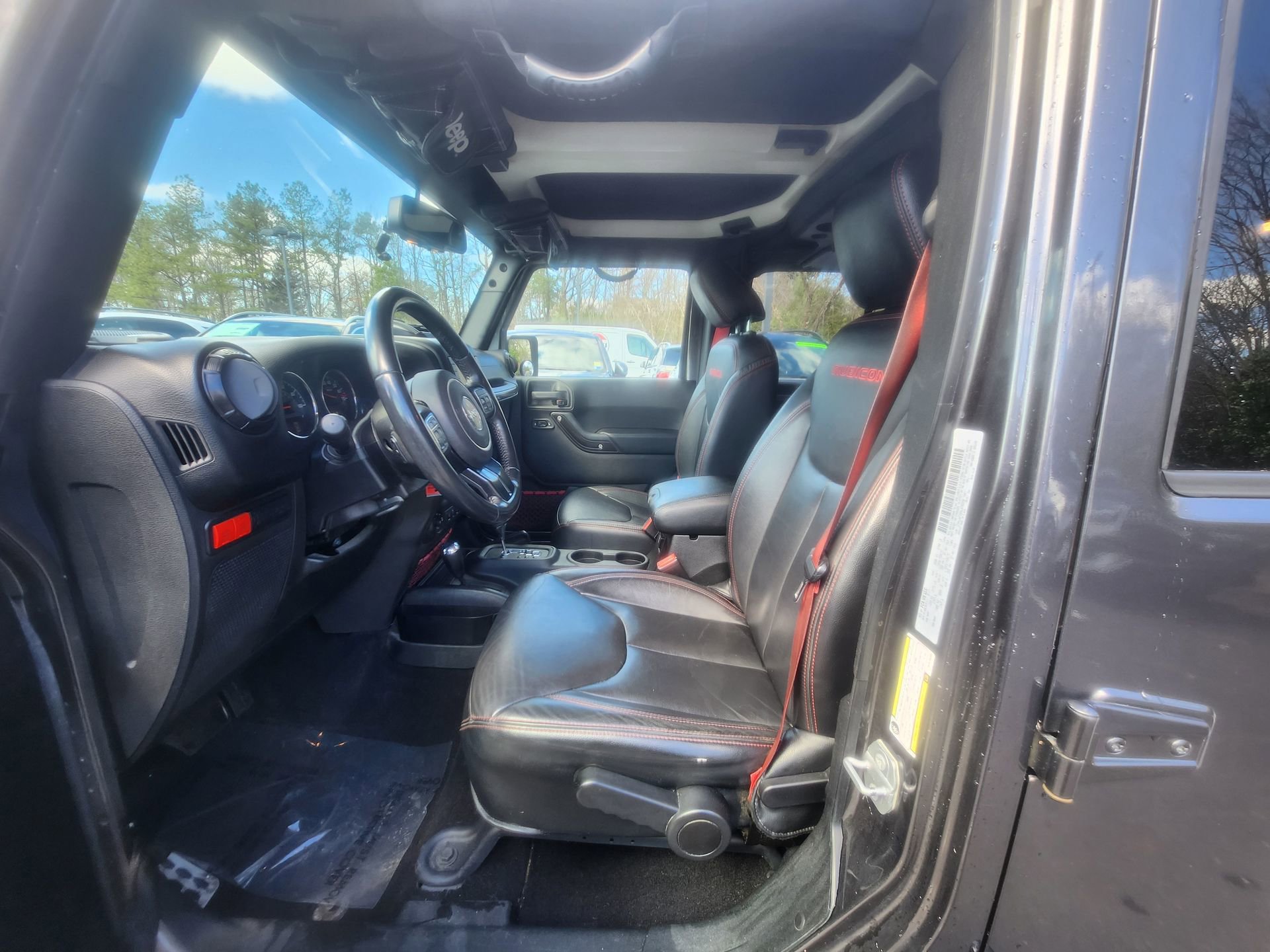 Used 2017 Jeep Wrangler Unlimited Rubicon image 11
