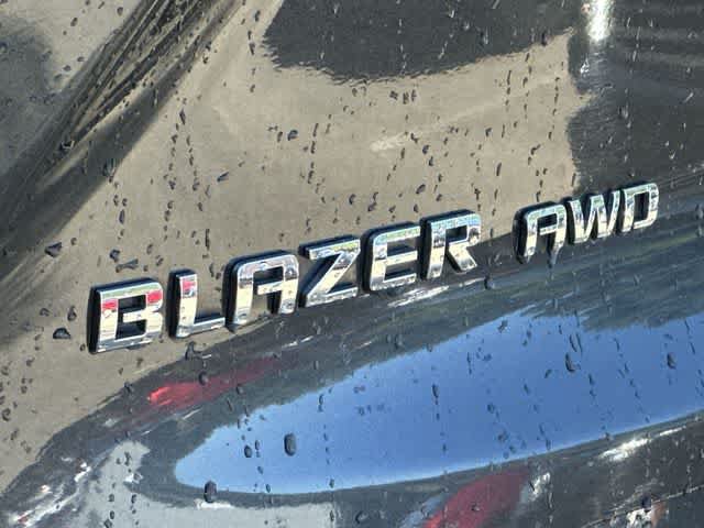 Used 2022 Chevrolet Blazer Premier w/ Enhanced Convenience Package AWD/4WD image 20