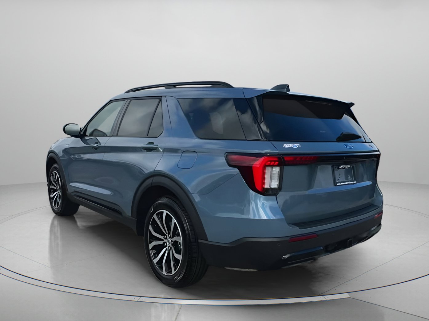 New 2026 Ford Explorer ST-Line image 21