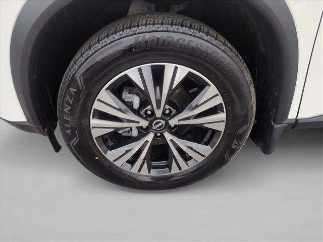 Used 2023 Nissan Rogue SV image 24