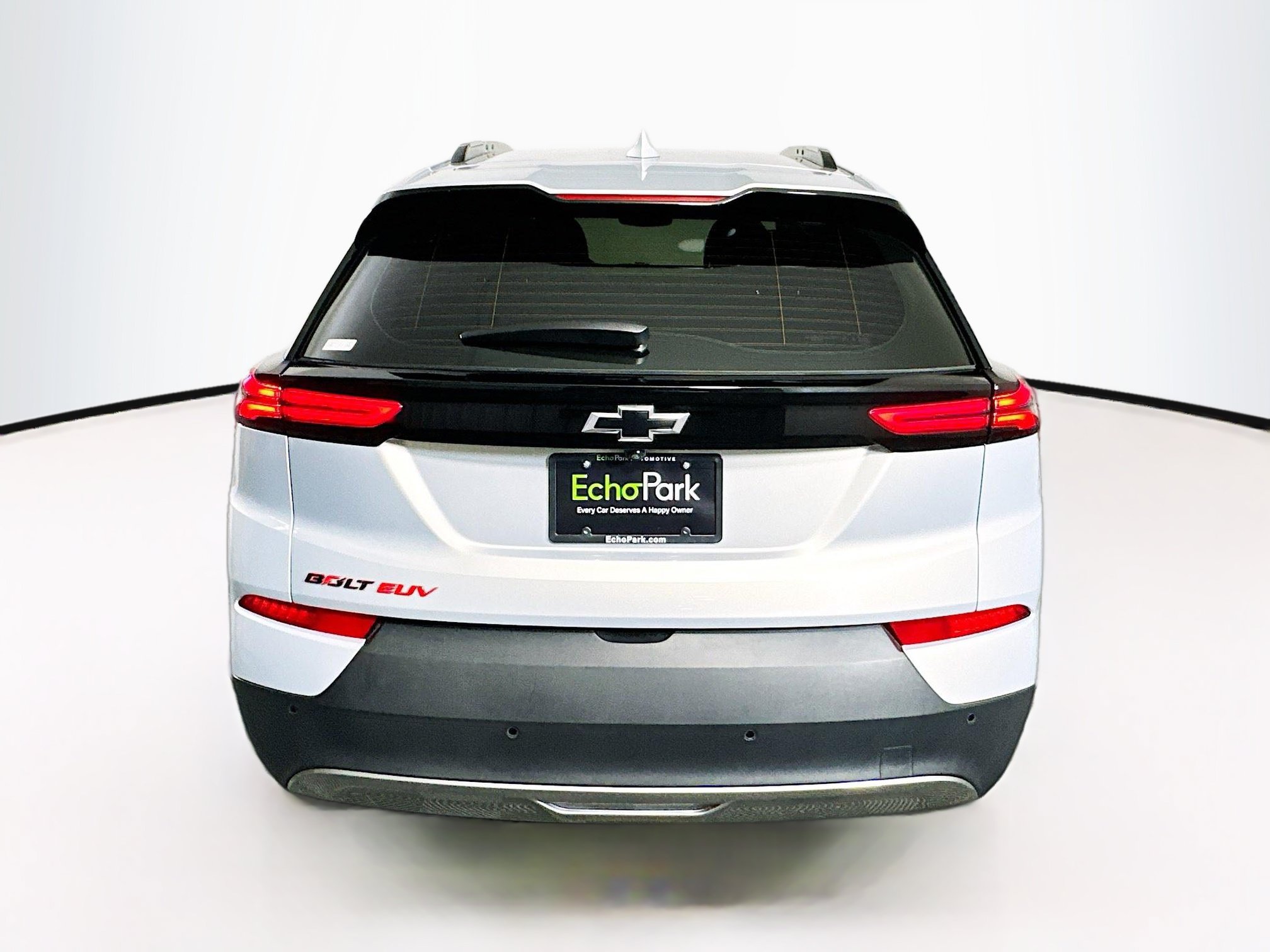 Used 2023 Chevrolet Bolt EUV LT w/ Convenience Package FWD image 7