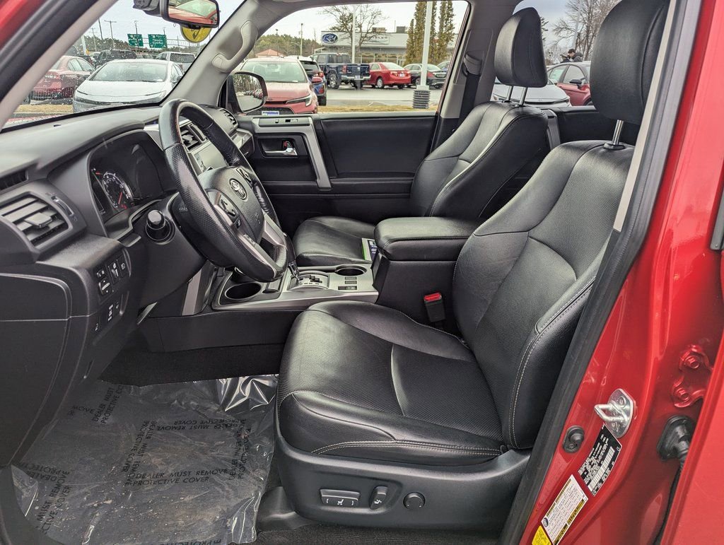 Used 2023 Toyota 4Runner Limited image 17