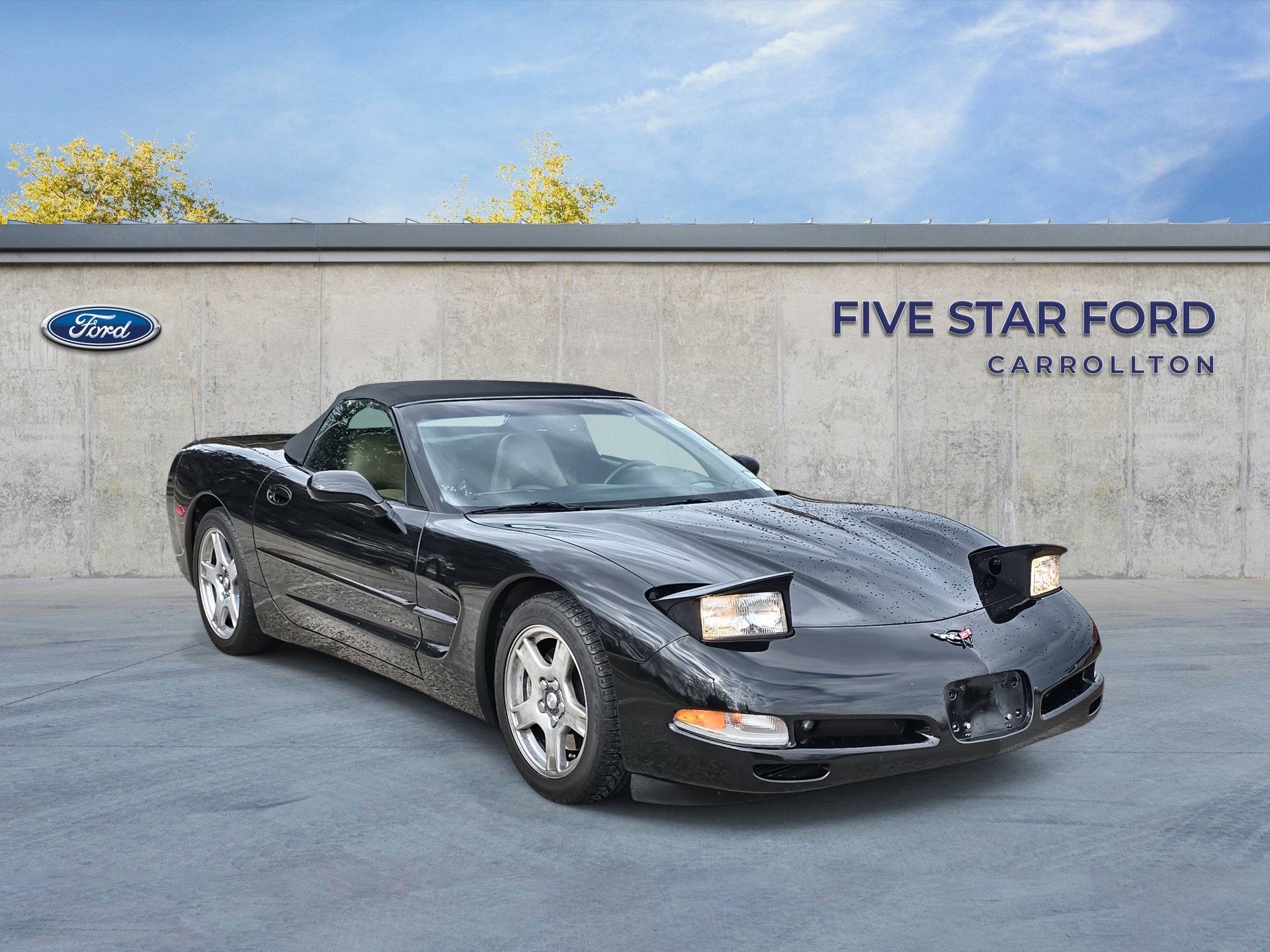 Used 1999 Chevrolet Corvette Convertible w/ Memory Pkg image 1