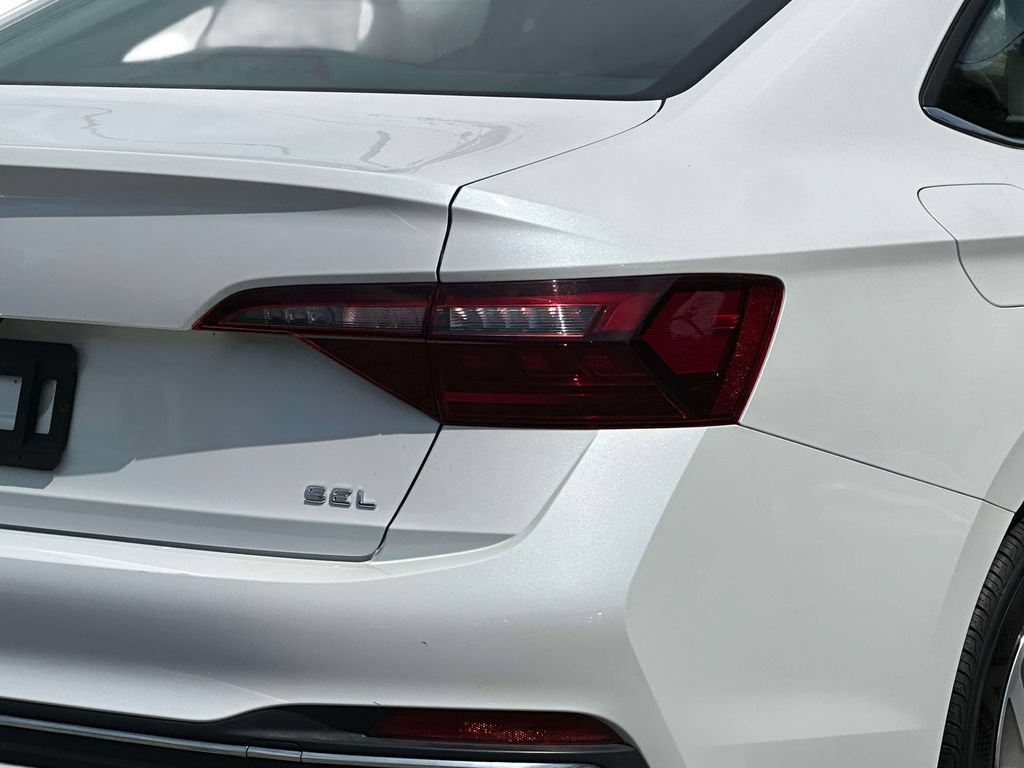 Used 2022 Volkswagen Jetta SEL FWD image 18