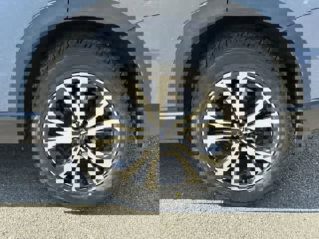 Certified 2023 Subaru Forester Limited AWD/4WD image 5