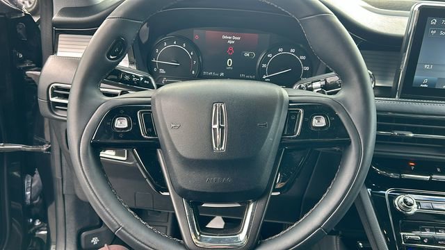 Used 2022 Lincoln Corsair FWD w/ Equipment Group 101A image 19