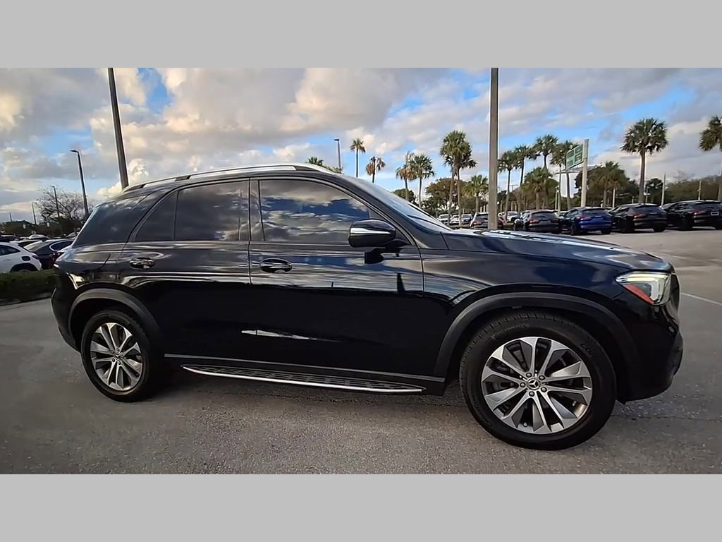 Used 2020 Mercedes-Benz GLE 450 4MATIC w/ Premium Package image 42